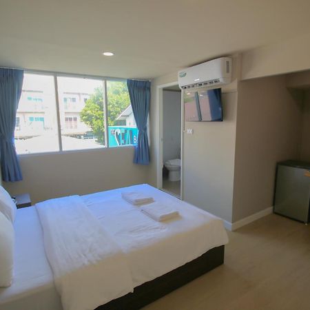 The Sea Bangsaen Hotel Ngoại thất bức ảnh