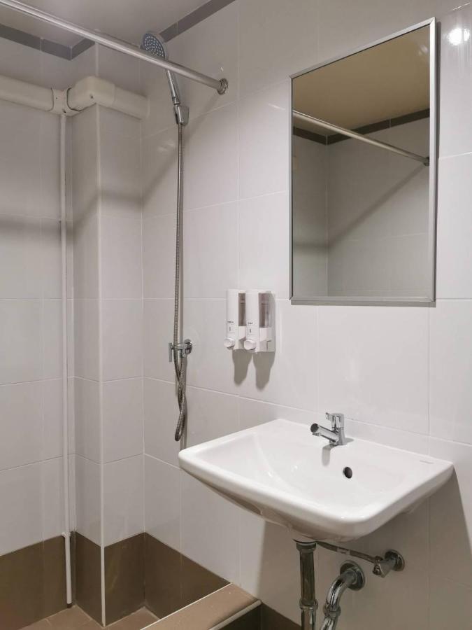 The Sea Bangsaen Hotel Ngoại thất bức ảnh