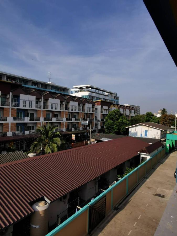 The Sea Bangsaen Hotel Ngoại thất bức ảnh