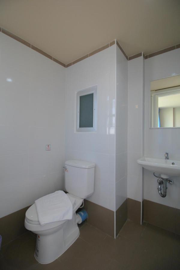 The Sea Bangsaen Hotel Ngoại thất bức ảnh